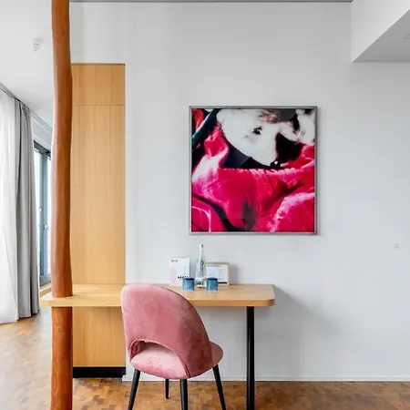 Numa Drift Aparthotel Berlin