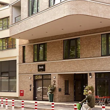 Hotel apartamentowy Numa Drift 4*